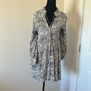 By Together Gray and Cream V-Neck Bishop Sleeve Dress